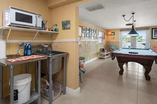 565 Coconut Ave, Goodland, FL 34140 - Photo 10