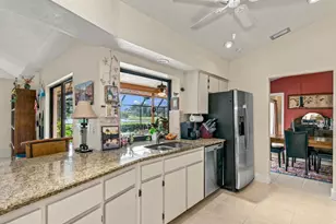 105 Cherry Hill Ct, Naples, FL 34113 - Photo 8