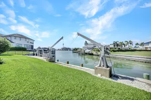810 Arcadia Ct, Marco Island, FL 34145 - Photo 42