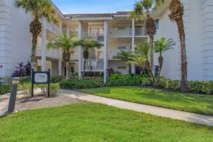 798 Eagle Creek Dr, Naples, FL 34113 - Photo 30