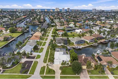 290 S Heathwood Drive, Marco Island, FL 34145 - Photo 38