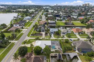 290 S Heathwood Dr, Marco Island, FL 34145 - Photo 42