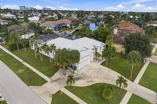 290 S Heathwood Dr, Marco Island, FL 34145 - Photo 36