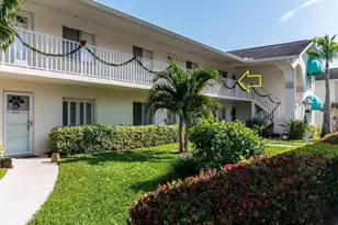 452 Belina Dr, Naples, FL 34104 - Photo 8