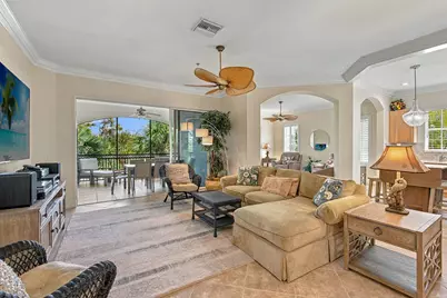 9086 Cascada Way #202, Naples, FL 34114 - Photo 4