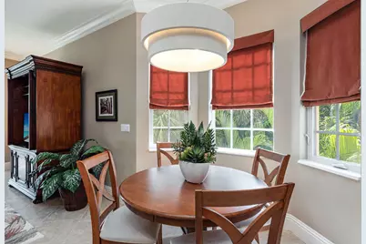 9284 Menaggio Court #202, Naples, FL 34114 - Photo 12