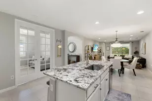 14731 Edgewater Cir, Naples, FL 34114 - Photo 12