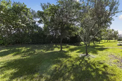 14731 Edgewater Circle, Naples, FL 34114 - Photo 8