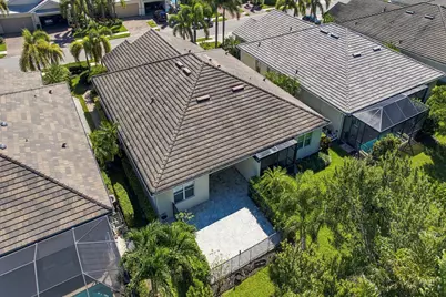 14943 Edgewater Circle, Naples, FL 34114 - Photo 30