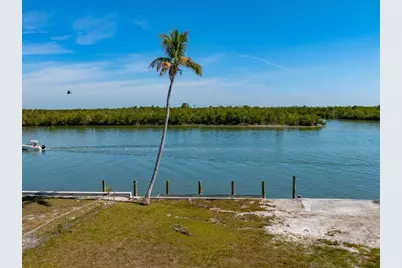 108 East Court #7, Goodland, FL 34140 - Photo 1