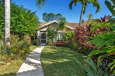 914 Augusta, Naples, FL 34113 - Photo 1