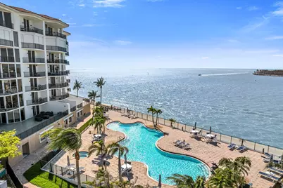 700 La Peninsula Boulevard #306, Naples, FL 34113 - Photo 1