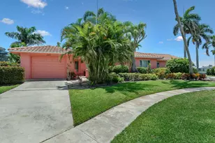 848 Buttonwood Ct, Marco Island, FL 34145 - Photo 1