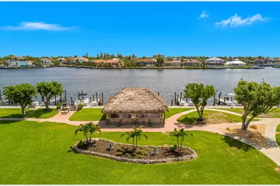 615 Seaview Court #Q3, Marco Island, FL 34145 - Photo 1