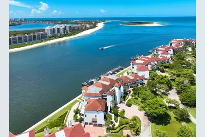 324 La Peninsula Boulevard #324, Naples, FL 34113 - Photo 1