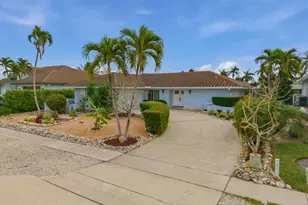 53 Madagascar Ct, Marco Island, FL 34145 - Photo 1