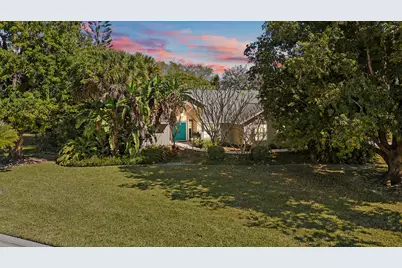 60 Brampton Ln, Naples, FL 34104 - Photo 1