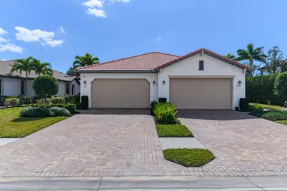 1574 Oceania Drive S, Naples, FL 34113 - Photo 1