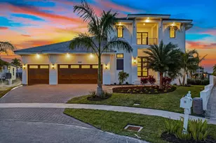810 Elm Ct, Marco Island, FL 34145 - Photo 1