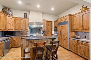 64 Prospector Rd, Aspen, CO 81611 - Photo 14
