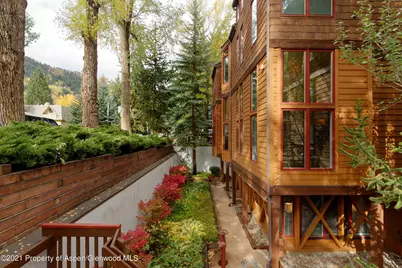 900 E Durant Avenue #B-105, Aspen, CO 81611 - Photo 16