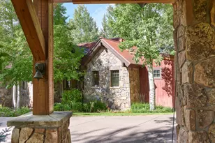 1900/1902 Snowmass Creek Rd, Snowmass, CO 81654 - Photo 32