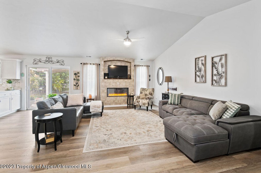 3055 E 1/2 Rd, Grand Junction, CO 81504
