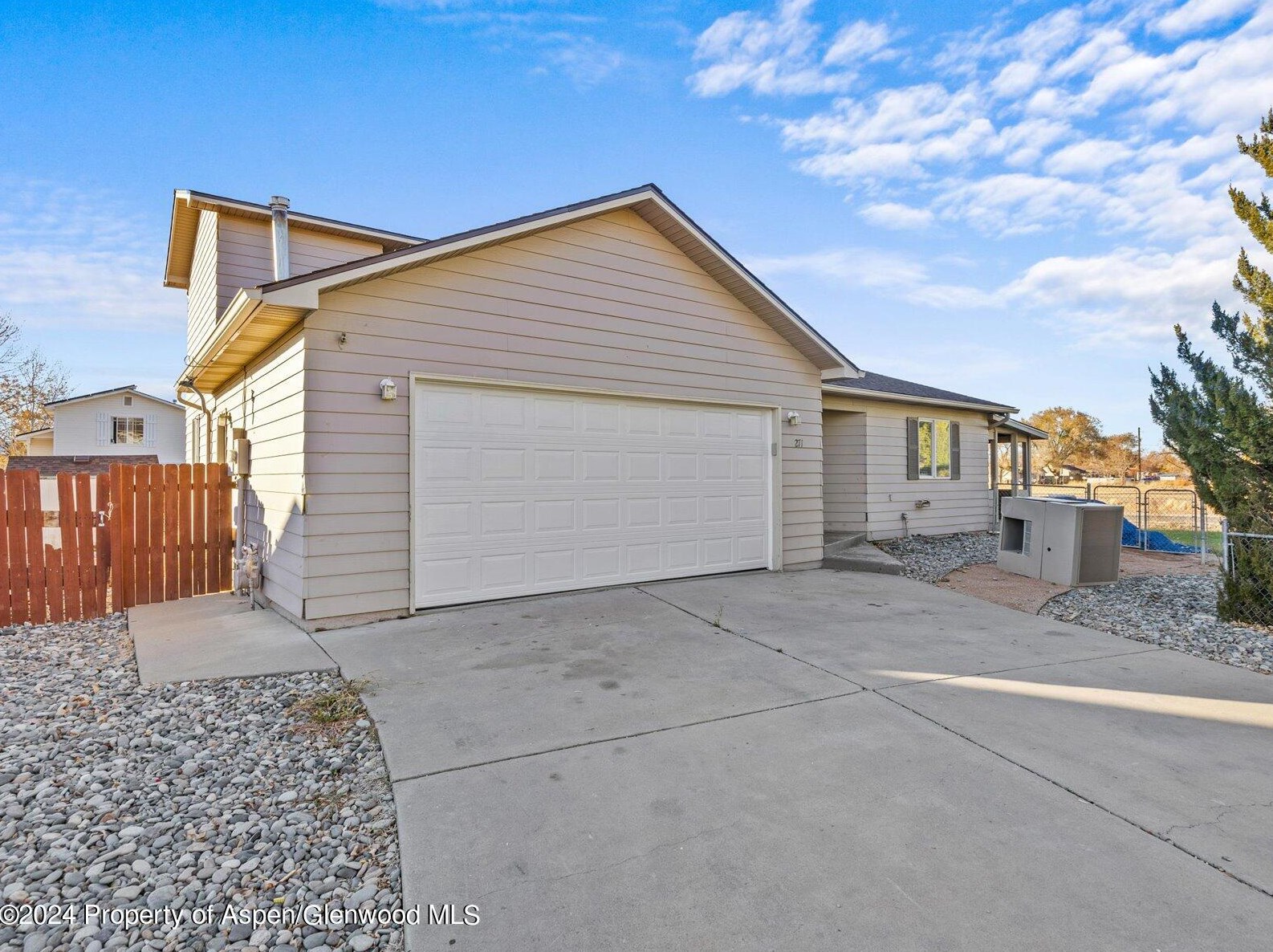 271 Terrace Ct, Grand Junction, CO 81503