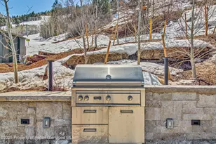 809 S Aspen St, Aspen, CO 81611 - Photo 34