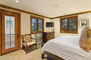 315 S 1st St, Aspen, CO 81611 - Photo 22