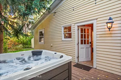 406 W Smuggler Street, Aspen, CO 81611 - Photo 32