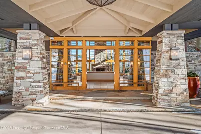 300 Eagle Pines Drive, Aspen, CO 81611 - Photo 6