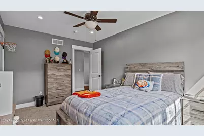 276 Blackhawk Drive, New Castle, CO 81647 - Photo 22