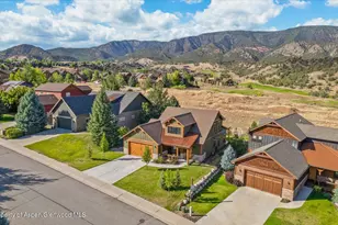 276 Blackhawk Dr, New Castle, CO 81647 - Photo 2