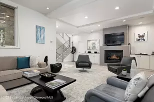 736 W Smuggler St, Aspen, CO 81611 - Photo 4