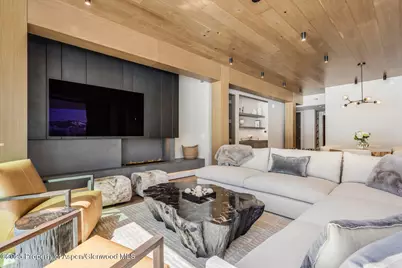 180 Wood Road #402, Snowmass Village, CO 81615 - Photo 4