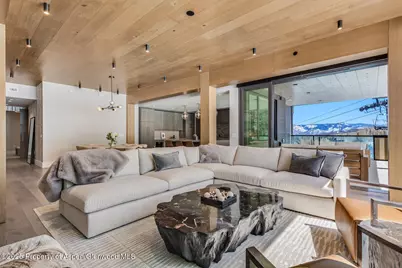 180 Wood Road #402, Snowmass Village, CO 81615 - Photo 2