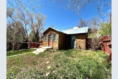 900 Breeze St, Craig, CO 81625 - Photo 4