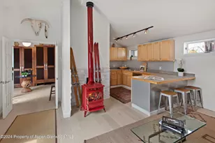 140 Maple Ln, Aspen, CO 81611 - Photo 12