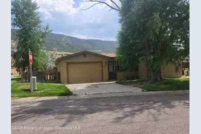 12 W Tamarack Circle, Parachute, CO 81635 - Photo 1