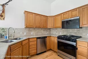 24 Lupine Ln, Parachute, CO 81635 - Photo 2