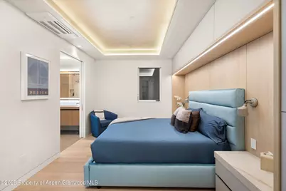 211 W Main Street, Aspen, CO 81611 - Photo 26