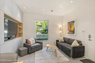 211 W Main St, Aspen, CO 81611 - Photo 46