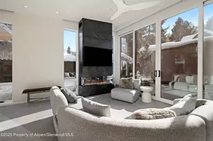 211 W Main St, Aspen, CO 81611 - Photo 10