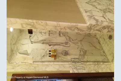 197 Prospector Road #Unit 2312 fixed weeks 1,34,35, Aspen, CO 81611 - Photo 36