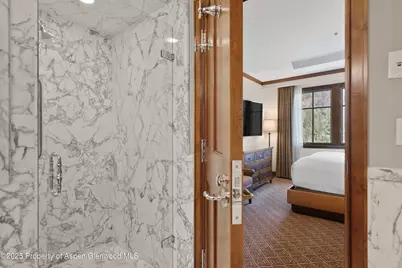 39 Boomerang Road #8402/Winter Interest 16, Aspen, CO 81611 - Photo 12