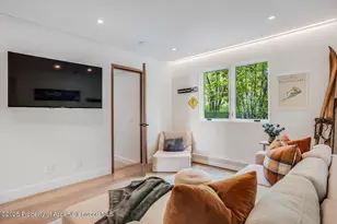 100 Park Ave, Aspen, CO 81611 - Photo 22