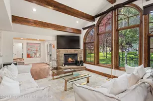 22 Pyramid Rd, Aspen, CO 81611 - Photo 8