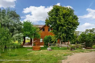 1563 Co Rd 326, Silt, CO 81652 - Photo 2