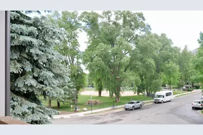 100 E Dean Street #2C, Aspen, CO 81611 - Photo 10